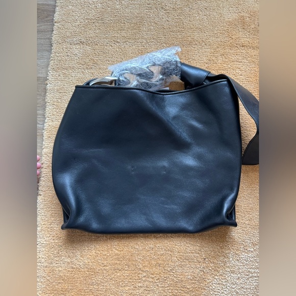 🎄NWT JW Anderson Small Chain Hobo Black Leather Bag - Picture 11 of 14